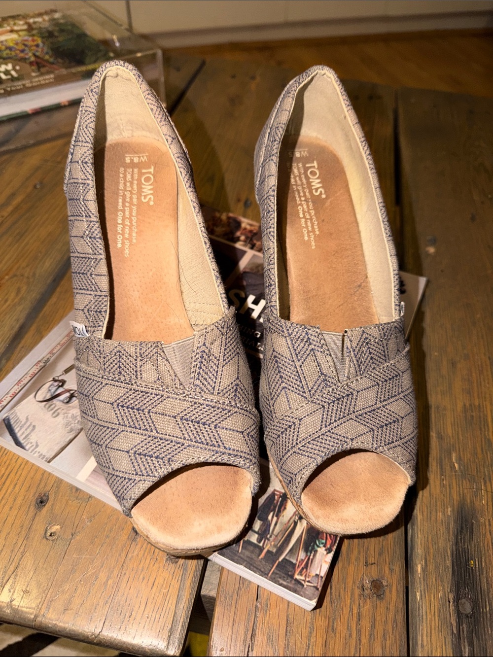 Toms Gray Patterned Peep-Toe Flats